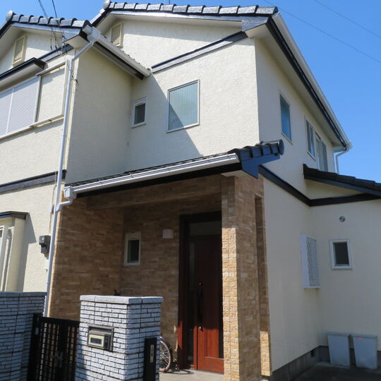 平井邸外観３